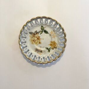 Royal Sealy Japan reticulated saucer with yellow roses and gold trim